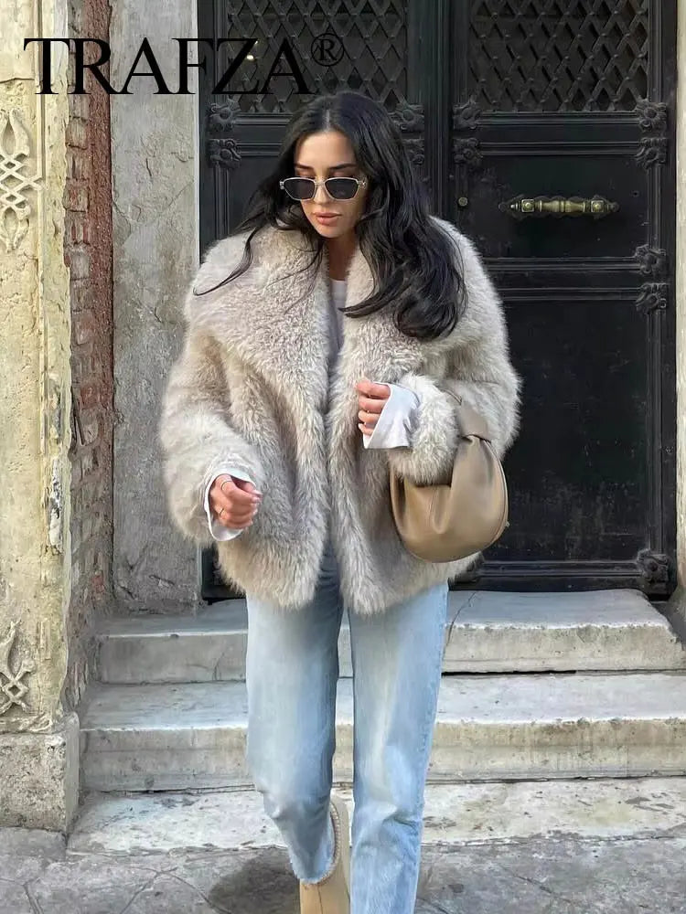 TRAFZA Women Elegant Faux Fur Coat Warm Fluffy Loose Long Sleeve Lapel Jacket Autumn Winter Fashion High Street Lady Outerwear