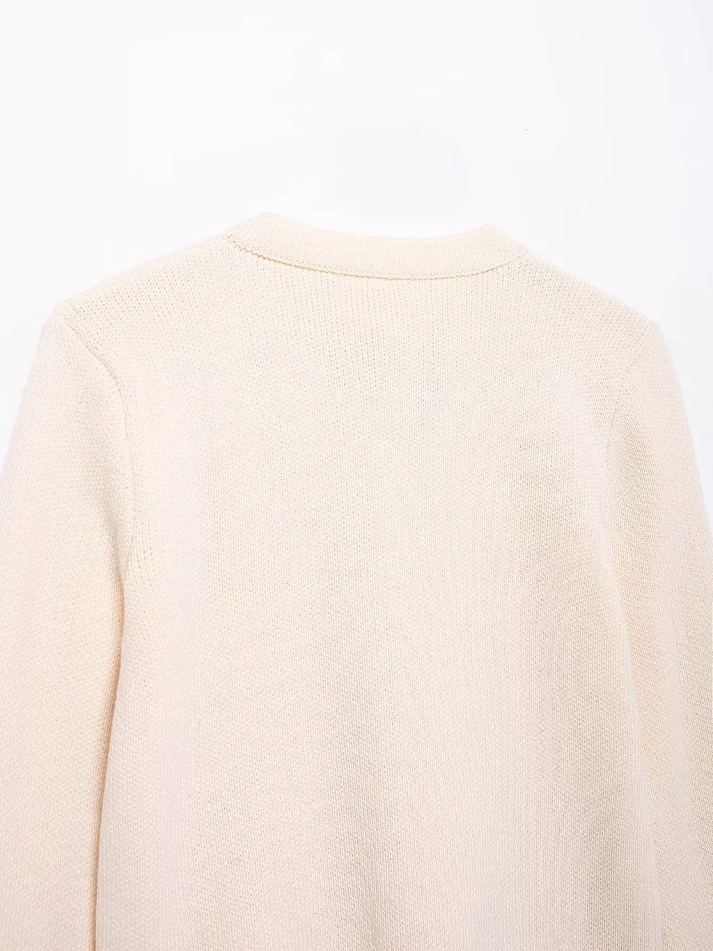 TRAFZA Women's Winter Slim Short Knitted Cardigan Jacket Retro Round Neck Gold Breasted Decoration Elegant Women's Casual Jacket