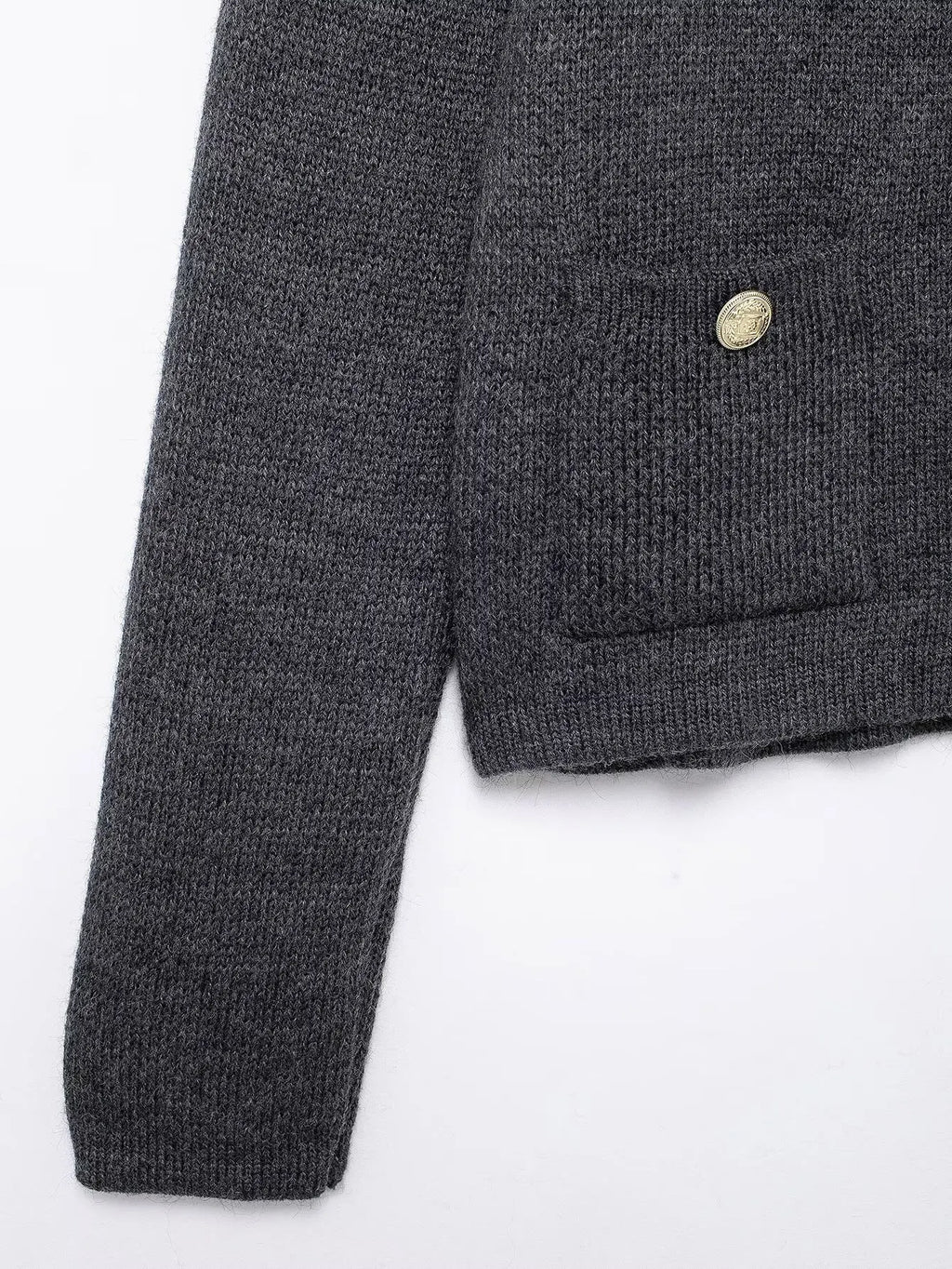 TRAFZA Women's Winter Slim Short Knitted Cardigan Jacket Retro Round Neck Gold Breasted Decoration Elegant Women's Casual Jacket