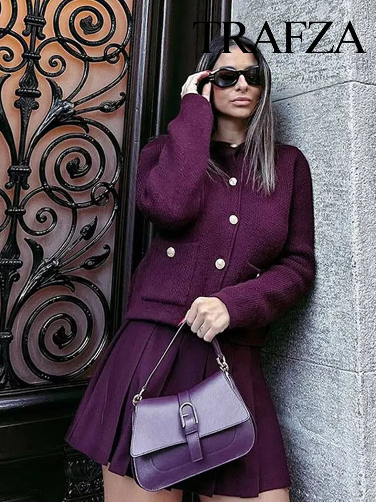 TRAFZA Women's Winter Slim Short Knitted Cardigan Jacket Retro Round Neck Gold Breasted Decoration Elegant Women's Casual Jacket