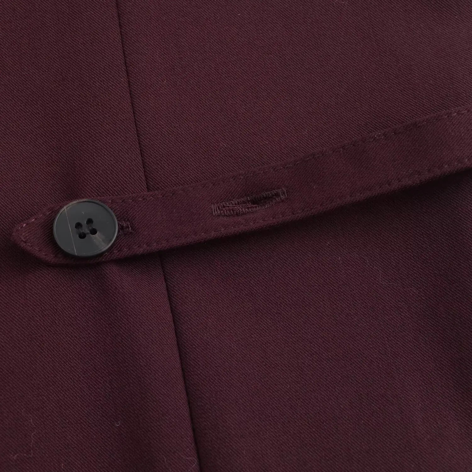 TRAFZA 2025 Summer Women's Retro Burgundy Slim Suit Vest Top Chic V-neck Single-breasted Women's Fashionable Streetwear Top Y2K