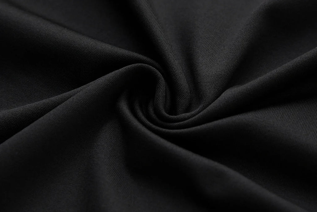 European and American CloThing Summer 07 LeTTer PrinTed Mid-lengTh T-shirT V Skin-friendly Milk Silk Collar Pullover ShorT-sl...